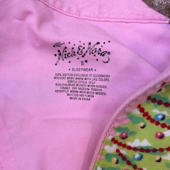 Nick & Nora Pink Festive Pajama Set - Picture 2 of 8